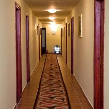 Hotel Uni Ii Kavadarci
